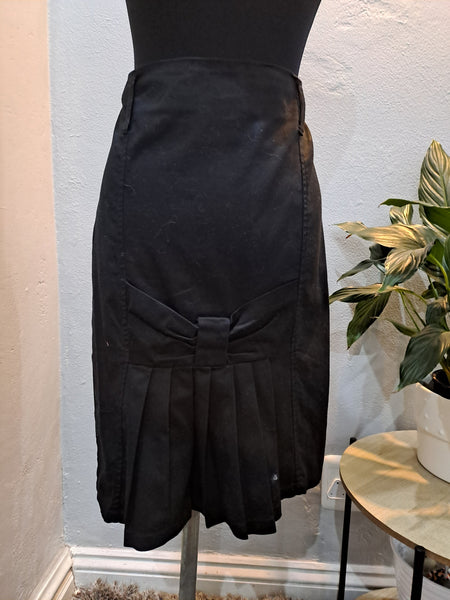 Pleated Detail Skirt (8/32)
