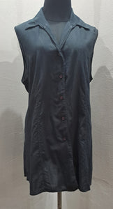 Sleeveless Shirt (Medium)