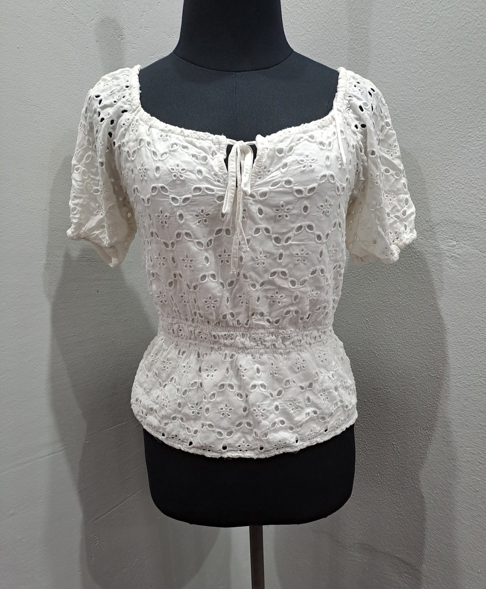 Anglaise Top (Medium)