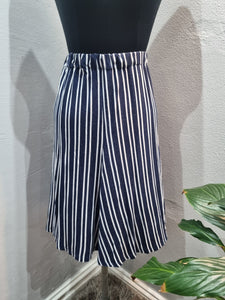 Striped Flowy Skirt (Large)