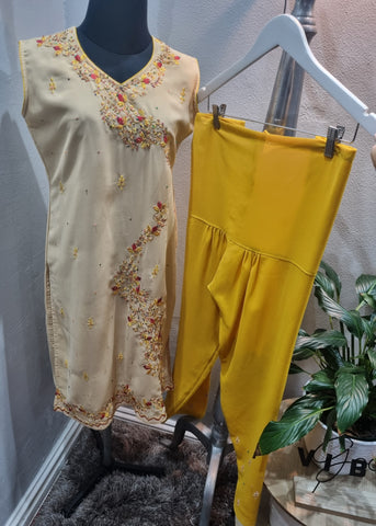 2pc Punjabi Set (Medium)