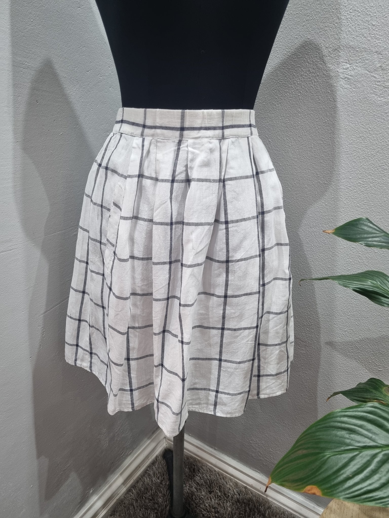 URBAN Linen Skirt (XSmall)