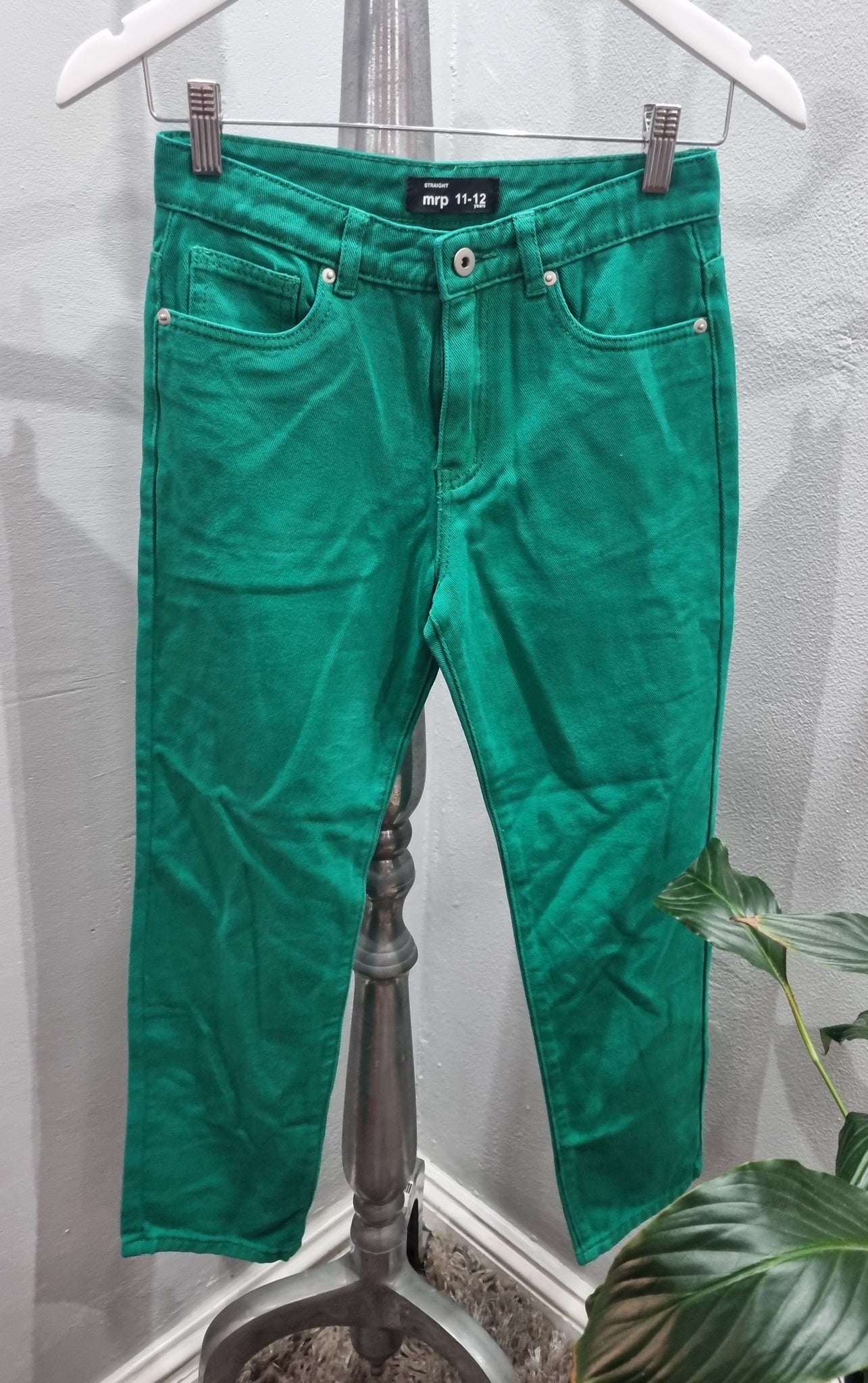 NEW Straight Leg Jeans (11-12yrs)