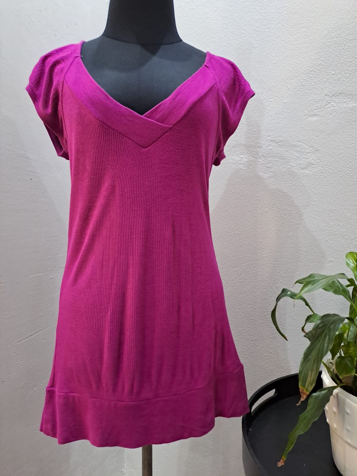 Longer Length Ribbed Top (Medium)