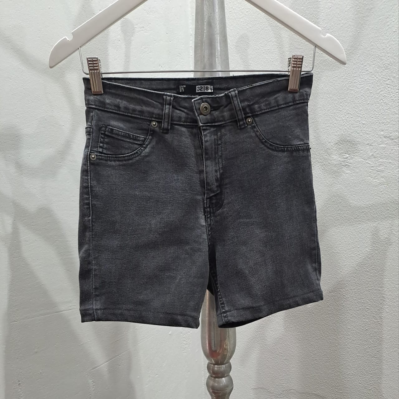 Denim High Rise Shorts (8/32)