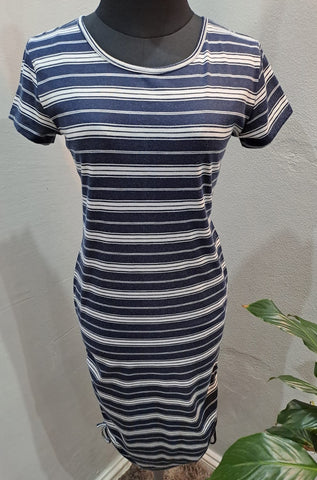 Striped Bodycon Dress (8/32)