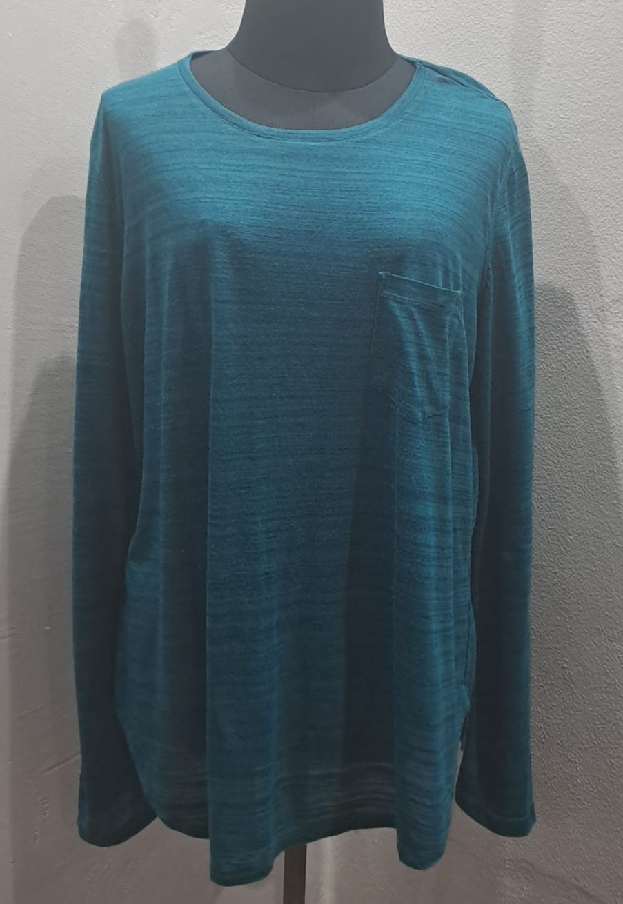 Woolies Long Sleeve Top (Large)