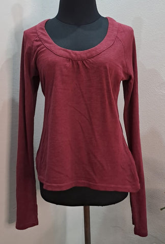 Long Sleeve Top (Medium)