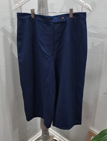 Wide Leg 3/4 Pants (14/38)