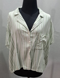 Stripped Crop Shirt (XL)