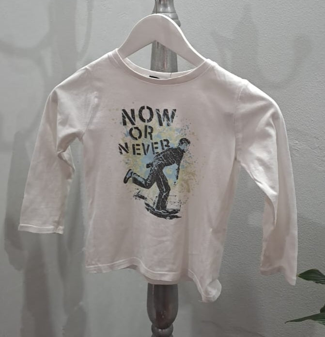 Long Sleeve Tshirt (5-6yrs)