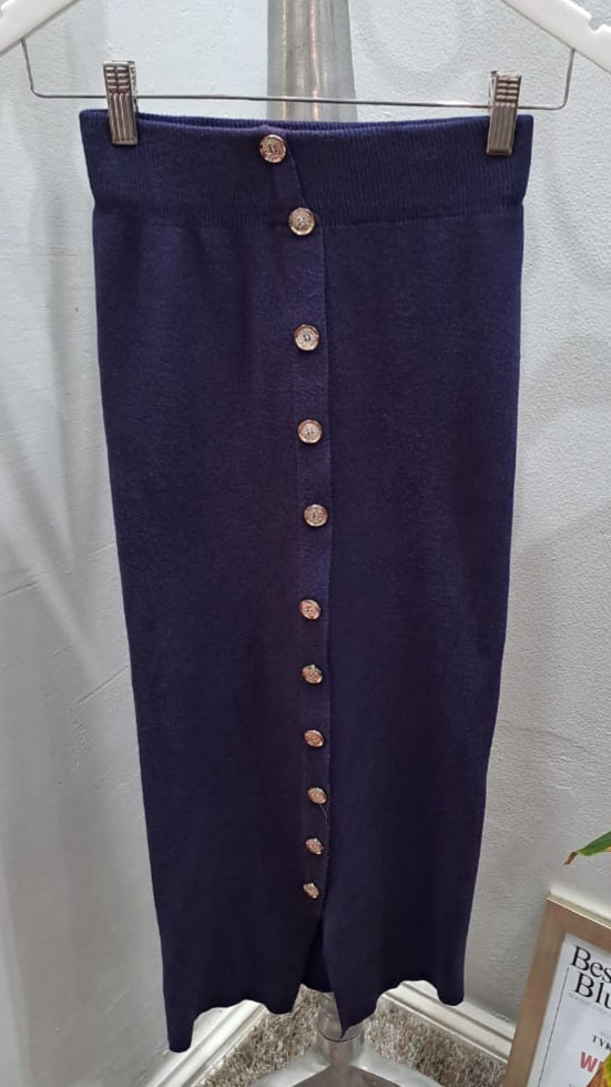 Fitted Knit Skirt (Small)