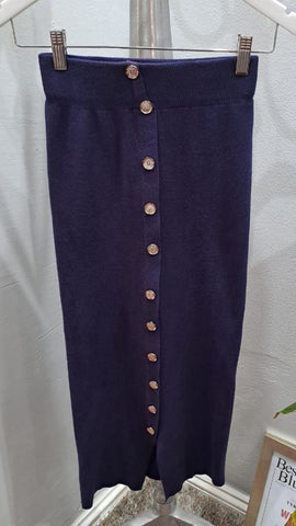 Fitted Knit Skirt (Small)