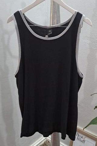 Men's Vest (2XL)