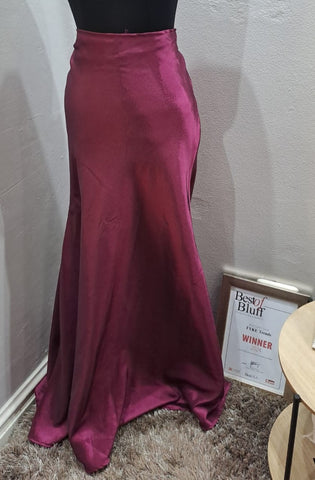 Satin Evening Wear Skirt (Medium)