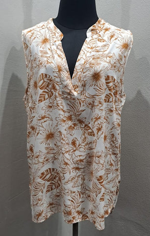 Sleeveless Henley Top (Large)