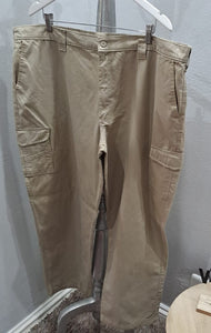 Camp Master Men's Cargo Pants 112cm