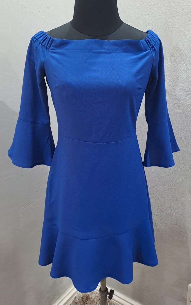 Woolies Bell Sleeve Dress (Large)
