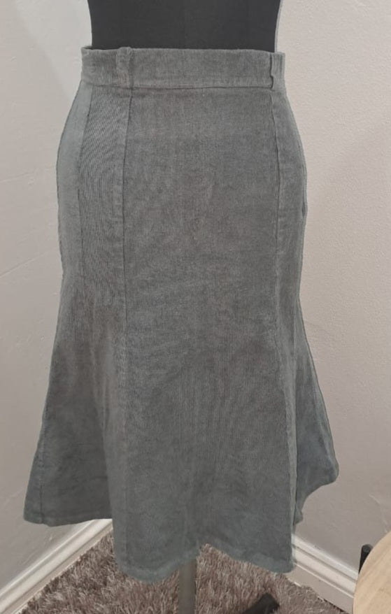 Corduroy Skirt (10/34)