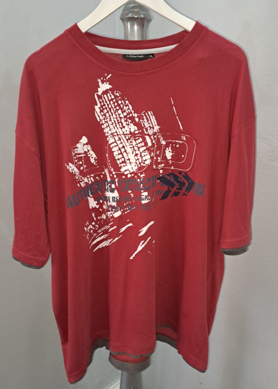 Legend TShirt (XL)