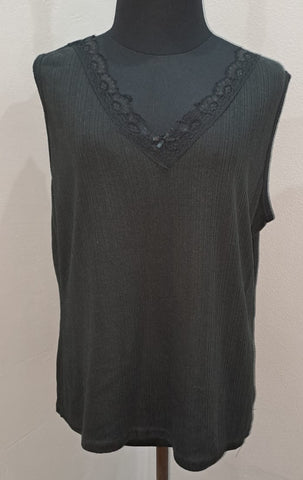 Lace Trim Vest (XL)
