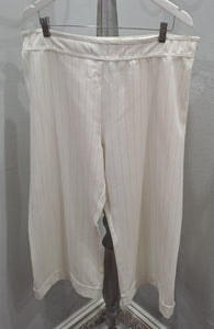3/4 Pinstripe Pants (20/44)