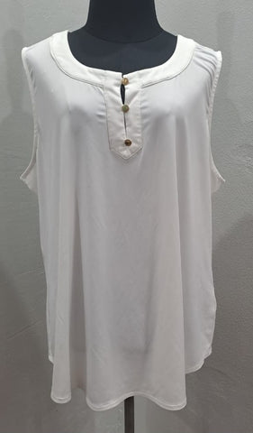 Button Detail Top (XL)