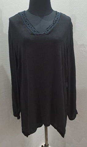 Legend VNeck Top (16/40)