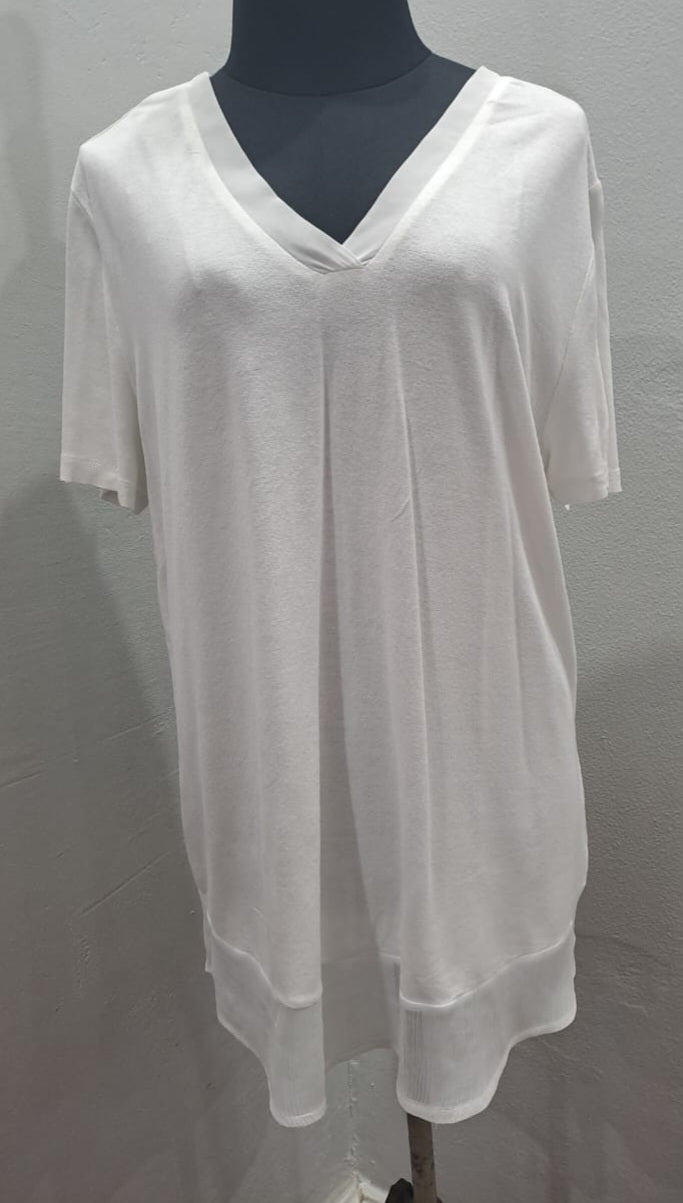 VNeck TShirt (XL)