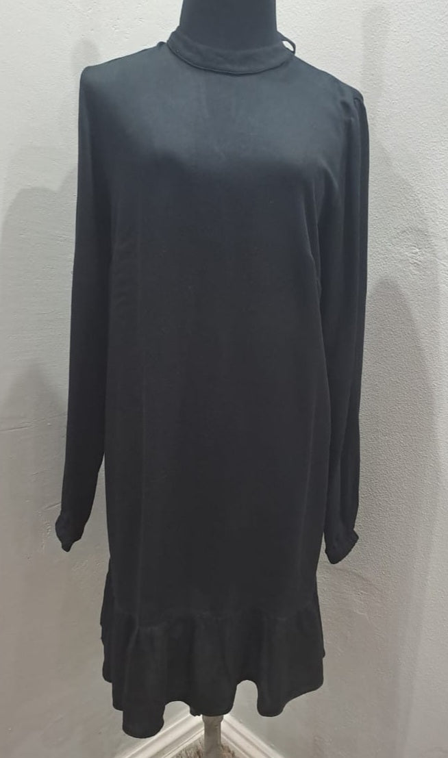 Tiered Bottom Dress (8/32)