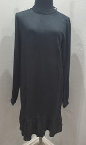 Tiered Bottom Dress (8/32)