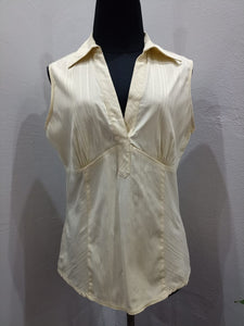 Sleeveless Shirt (12/36)