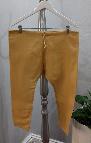 Punjabi 3/4 Pants (S/M)